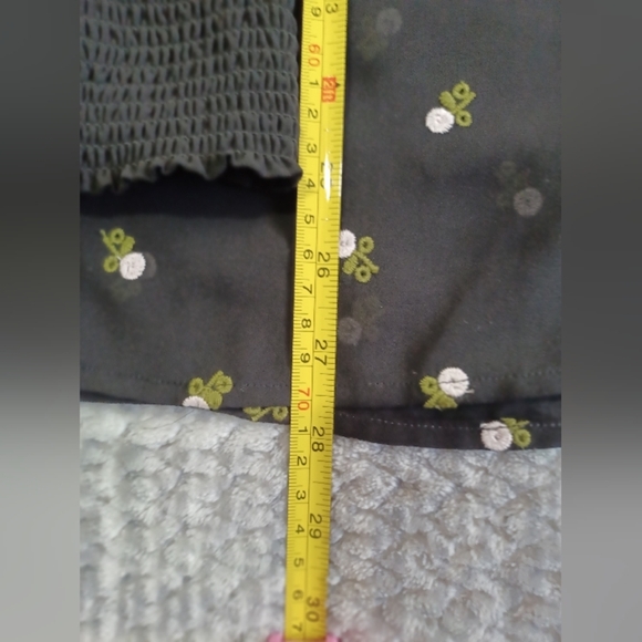 CABI Sheer Black Embroidered Floral Blouse Sz M Romantic Dark Angel Fairy Date - Picture 9 of 13